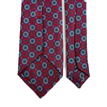 Red Medallion Printed Tie